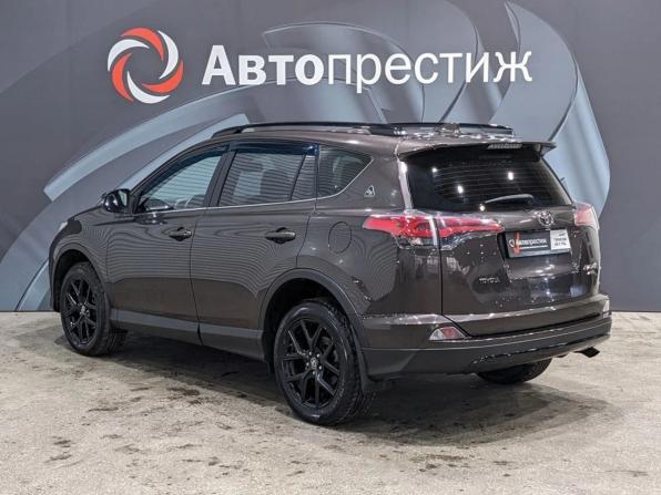 Toyota RAV4 IV (XA40) Рестайлинг с пробегом 2019 года, цена 2 550 000 рублей, 139627 км, внедорожник, Автокод Объявления