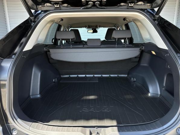 Toyota RAV4 V (XA50) с пробегом 2021 года, цена 3 715 000 рублей, 94887 км, внедорожник, Автокод Объявления