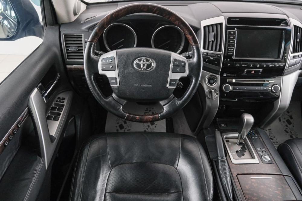 Toyota Land Cruiser 200 Series Рестайлинг 1 Красноярск  - изображение 14