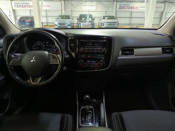 Mitsubishi Outlander III Рестайлинг 2 с пробегом 2017 года, цена 1 990 000 рублей, 145215 км, внедорожник, Автокод Объявления