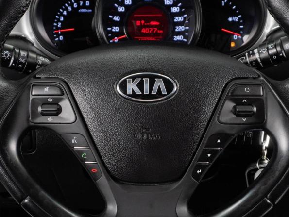 Kia Ceed II Рестайлинг с пробегом 2016 года, цена 1 159 000 рублей, 139299 км, хэтчбек, Автокод Объявления
