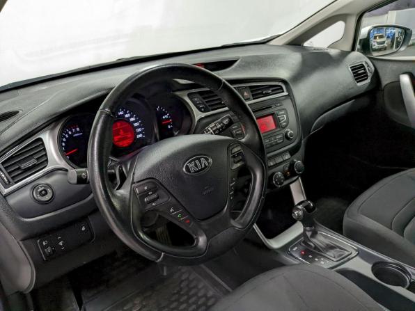 Kia Ceed II Рестайлинг с пробегом 2018 года, цена 1 540 000 рублей, 101355 км, универсал, Автокод Объявления