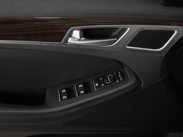Genesis G80 I с пробегом 2018 года, цена 2 488 000 рублей, 131324 км, седан, Автокод Объявления