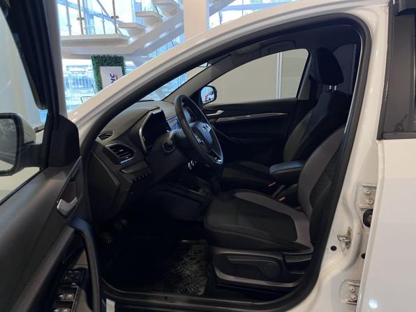 Lada (ВАЗ) Vesta I Рестайлинг (NG) с пробегом 2023 года, цена 1 420 000 рублей, 32779 км, седан, Автокод Объявления