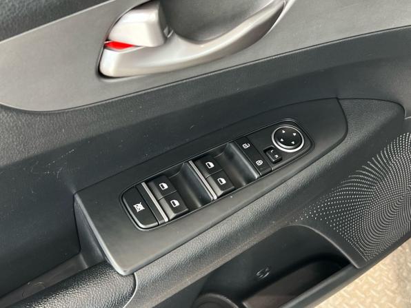 Kia Cerato IV с пробегом 2021 года, цена 1 830 000 рублей, 84250 км, седан, Автокод Объявления