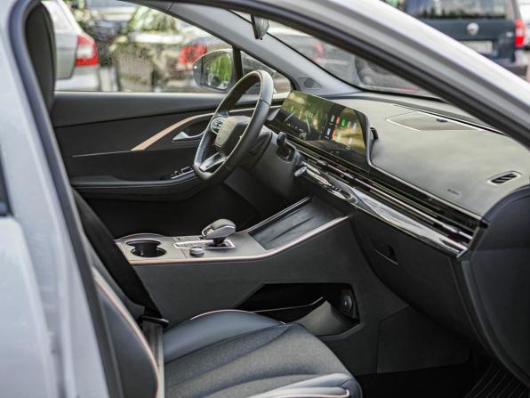 Omoda C5 I с пробегом 2023 года, цена 1 540 000 рублей, 46357 км, внедорожник, Автокод Объявления