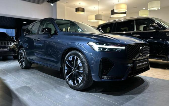 Volvo XC60 II Рестайлинг 2 с пробегом 2026 года, цена 7 800 000 рублей, 11 км, внедорожник, Автокод Объявления