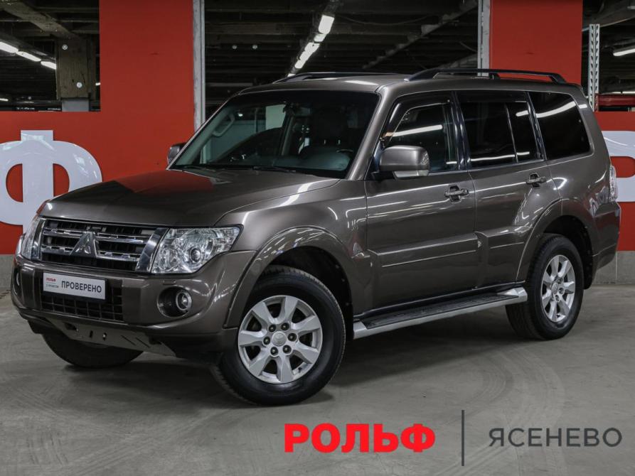 Mitsubishi Pajero IV Рестайлинг 1 Москва  - изображение 1