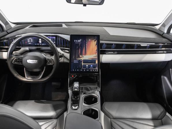 Geely Atlas II с пробегом 2024 года, цена 3 090 000 рублей, 47250 км, внедорожник, Автокод Объявления
