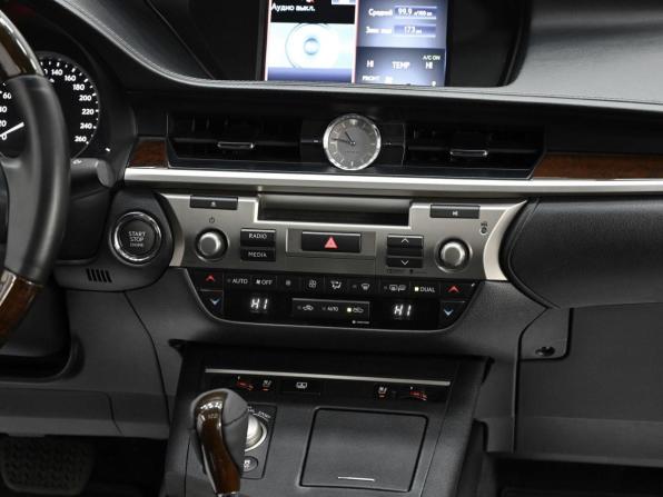 Lexus ES VI с пробегом 2014 года, цена 1 349 000 рублей, 129566 км, седан, Автокод Объявления