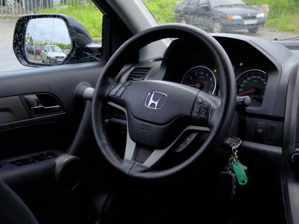 Honda CR-V III Рестайлинг с пробегом 2011 года, цена 1 139 000 рублей, 303060 км, внедорожник, Автокод Объявления