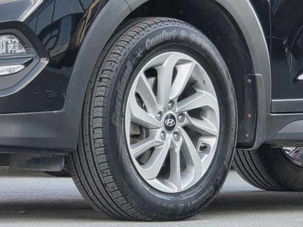 Hyundai Tucson III с пробегом 2016 года, цена 2 035 000 рублей, 128877 км, внедорожник, Автокод Объявления
