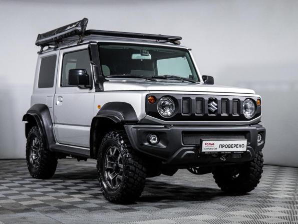 Suzuki Jimny IV с пробегом 2020 года, цена 2 949 000 рублей, 43482 км, внедорожник, Автокод Объявления