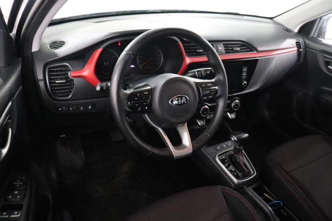 Kia Rio IV Рестайлинг с пробегом 2020 года, цена 1 680 000 рублей, 73000 км, седан, Автокод Объявления