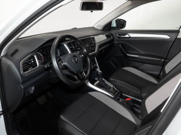 Volkswagen T-Roc I (China Market) с пробегом 2020 года, цена 2 270 000 рублей, 78939 км, внедорожник, Автокод Объявления