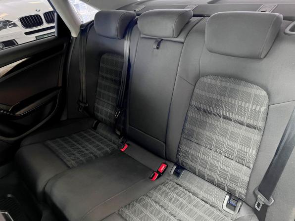 Audi A4 IV (B8) Рестайлинг с пробегом 2014 года, цена 1 095 000 рублей, 223796 км, седан, Автокод Объявления