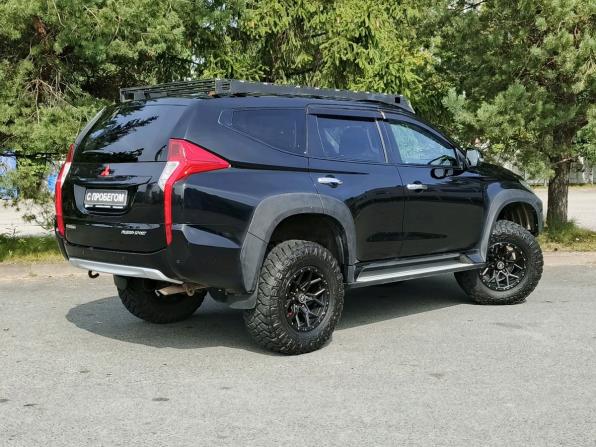 Mitsubishi Pajero Sport III с пробегом 2016 года, цена 2 560 000 рублей, 215605 км, внедорожник, Автокод Объявления