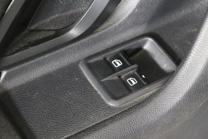 Skoda Fabia II Рестайлинг с пробегом 2011 года, цена 649 990 рублей, 70372 км, хэтчбек, Автокод Объявления