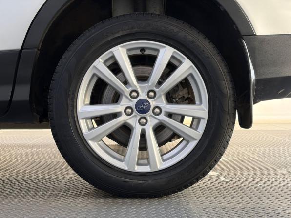 Ford Kuga II Рестайлинг с пробегом 2019 года, цена 1 720 000 рублей, 80044 км, внедорожник, Автокод Объявления