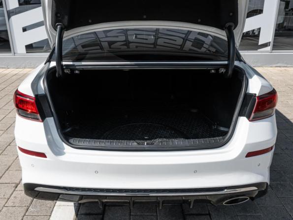 Kia Optima IV Рестайлинг с пробегом 2019 года, цена 1 770 000 рублей, 112495 км, седан, Автокод Объявления