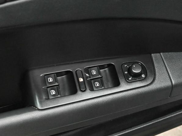 Skoda Superb II Рестайлинг с пробегом 2014 года, цена 1 700 000 рублей, 131780 км, лифтбек, Автокод Объявления