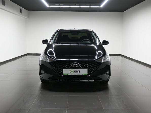 Hyundai Solaris II Рестайлинг с пробегом 2020 года, цена 1 595 000 рублей, 68775 км, седан, Автокод Объявления