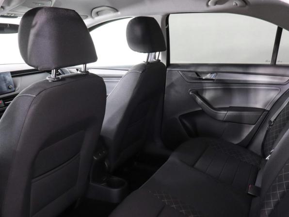 Skoda Rapid II с пробегом 2021 года, цена 1 747 000 рублей, 87097 км, лифтбек, Автокод Объявления