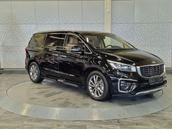 Kia Carnival III с пробегом 2019 года, цена 2 140 000 рублей, 56893 км, минивэн, Автокод Объявления