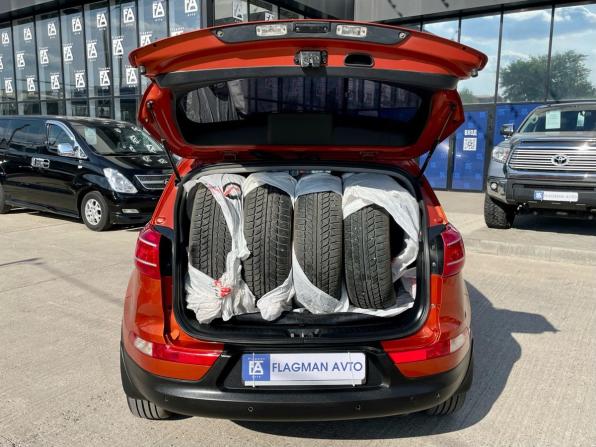 Kia Sportage III с пробегом 2012 года, цена 1 220 000 рублей, 175000 км, внедорожник, Автокод Объявления