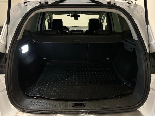 Ford Kuga I с пробегом 2012 года, цена 949 000 рублей, 199311 км, внедорожник, Автокод Объявления