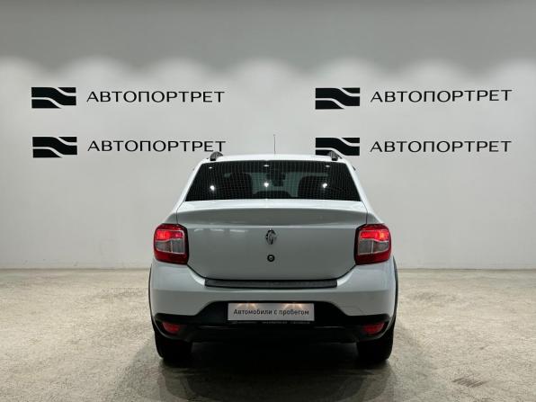 Renault Logan II Рестайлинг с пробегом 2020 года, цена 899 000 рублей, 171526 км, седан, Автокод Объявления
