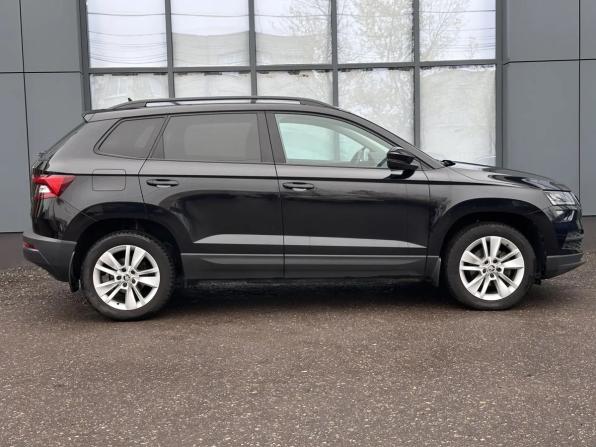 Skoda Karoq I с пробегом 2020 года, цена 2 289 000 рублей, 79969 км, внедорожник, Автокод Объявления