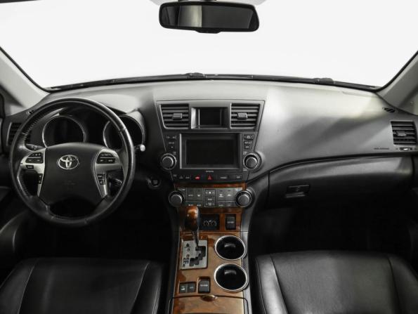 Toyota Highlander II (XU40) Рестайлинг с пробегом 2012 года, цена 1 649 000 рублей, 239057 км, внедорожник, Автокод Объявления