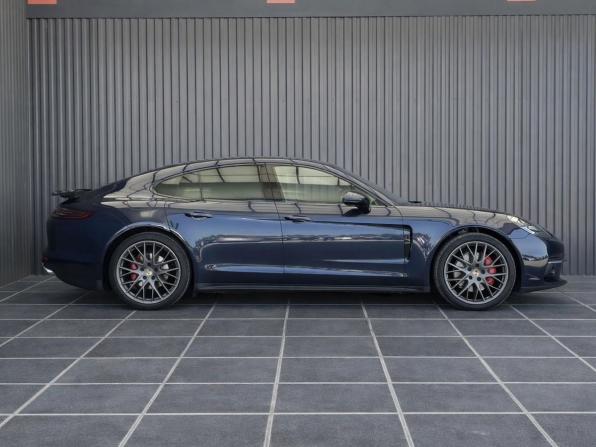 Porsche Panamera II с пробегом 2017 года, цена 7 377 000 рублей, 103558 км, лифтбек, Автокод Объявления