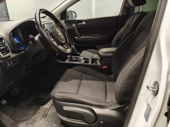 Kia Sportage IV Рестайлинг с пробегом 2020 года, цена 2 060 000 рублей, 126000 км, внедорожник, Автокод Объявления