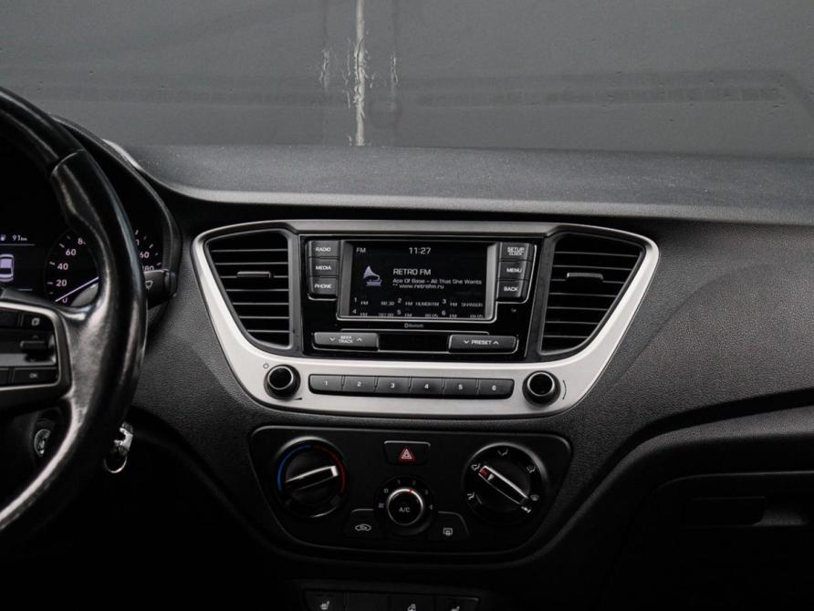 Hyundai Solaris II Москва  - изображение 11