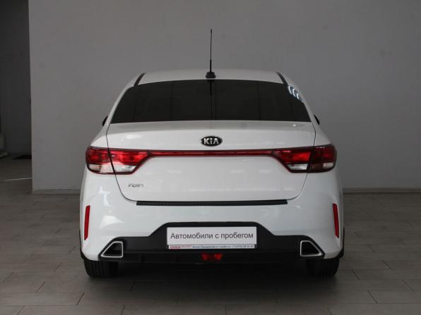 Kia Rio IV Рестайлинг с пробегом 2021 года, цена 1 499 900 рублей, 97360 км, седан, Автокод Объявления