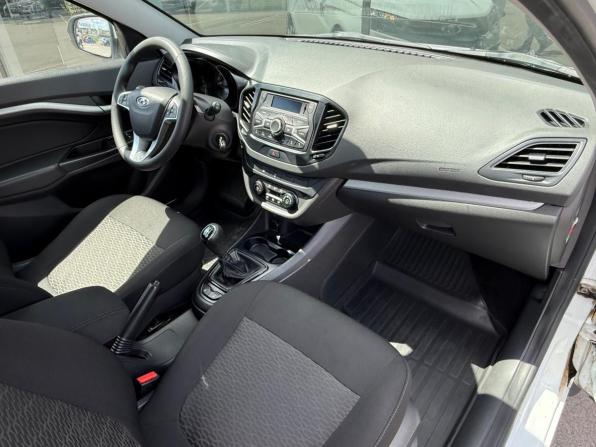 Lada (ВАЗ) Vesta I с пробегом 2018 года, цена 867 000 рублей, 127488 км, седан, Автокод Объявления