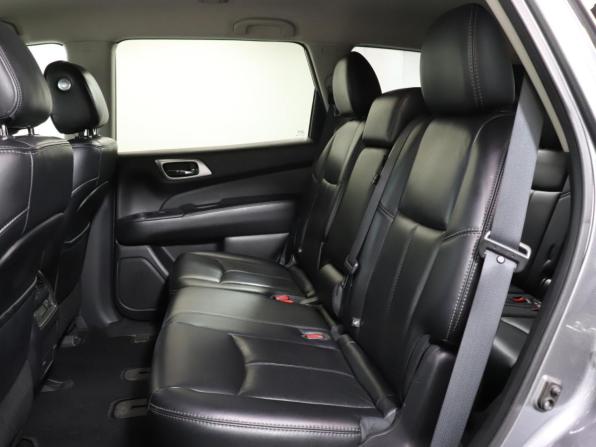 Nissan Pathfinder IV с пробегом 2015 года, цена 1 799 000 рублей, 189972 км, внедорожник, Автокод Объявления