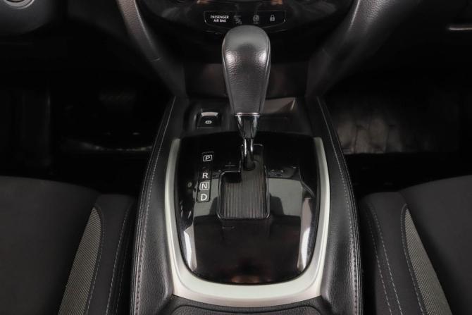 Nissan Qashqai II Рестайлинг с пробегом 2019 года, цена 1 579 000 рублей, 52000 км, внедорожник, Автокод Объявления