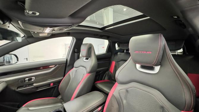 JETOUR DASHING I с пробегом 2024 года, цена 2 425 000 рублей, 4500 км, внедорожник, Автокод Объявления