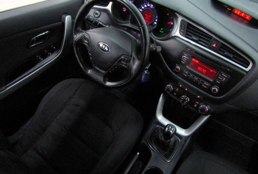 Kia Ceed II Рестайлинг Екатеринбург  - изображение 18