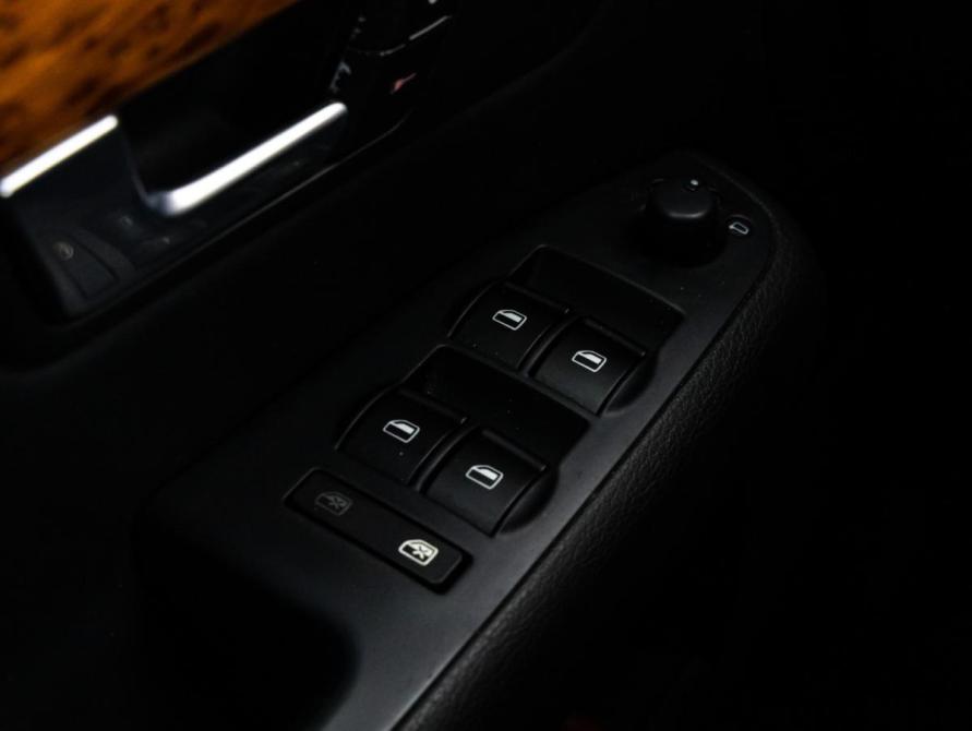 Audi S4 III (B7) Санкт-Петербург  - изображение 17