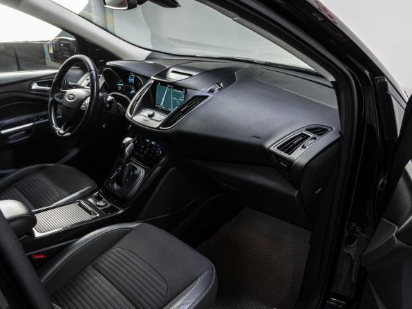 Ford Kuga II Рестайлинг с пробегом 2017 года, цена 1 375 000 рублей, 177081 км, внедорожник, Автокод Объявления