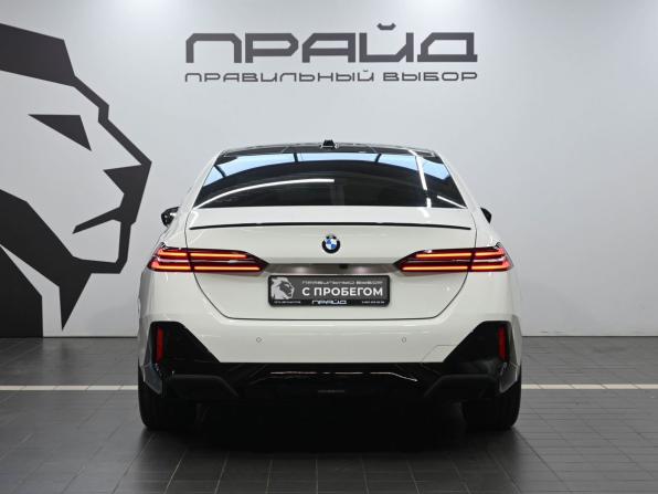 BMW 5 серии VIII (G60/G61/G68) с пробегом 2024 года, цена 7 349 900 рублей, 16911 км, седан, Автокод Объявления