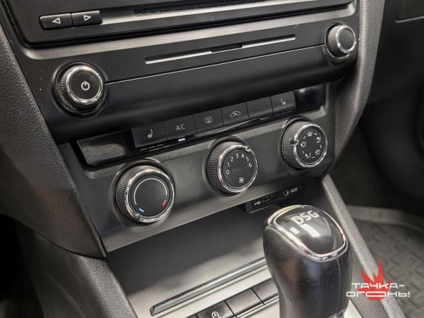 Skoda Octavia III (A7) с пробегом 2014 года, цена 999 000 рублей, 150000 км, лифтбек, Автокод Объявления