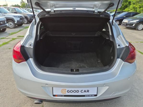 Opel Astra J с пробегом 2010 года, цена 590 000 рублей, 150194 км, хэтчбек, Автокод Объявления