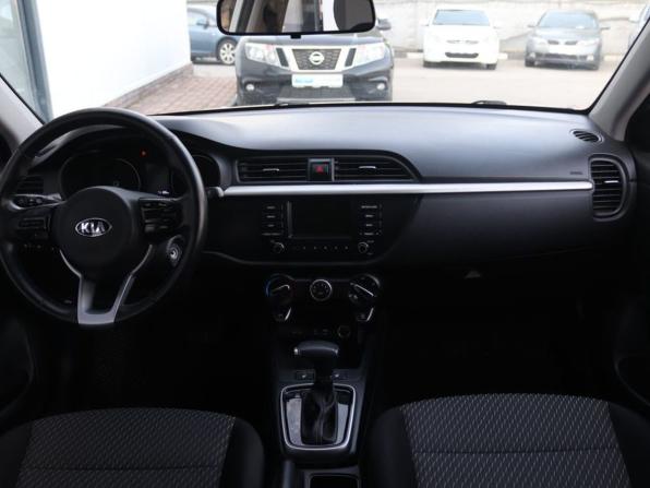 Kia Rio IV с пробегом 2020 года, цена 1 718 000 рублей, 71000 км, хэтчбек, Автокод Объявления