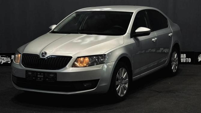 Skoda Octavia III (A7) с пробегом 2016 года, цена 1 020 000 рублей, 240000 км, лифтбек, Автокод Объявления