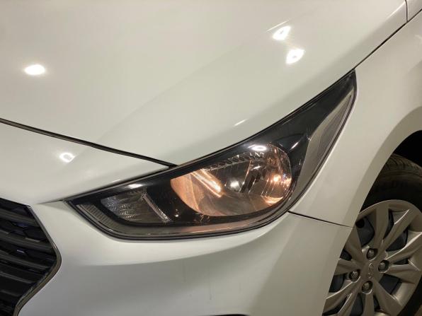 Hyundai Solaris II с пробегом 2017 года, цена 1 040 000 рублей, 152205 км, седан, Автокод Объявления
